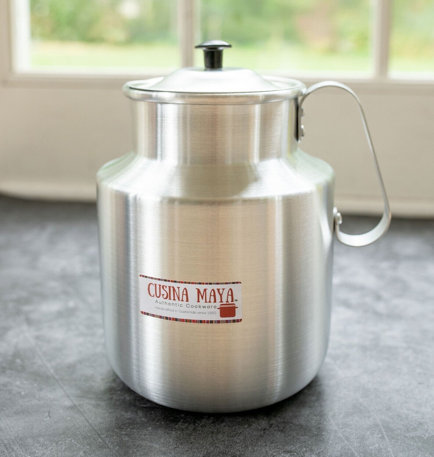 Pitcher 12V