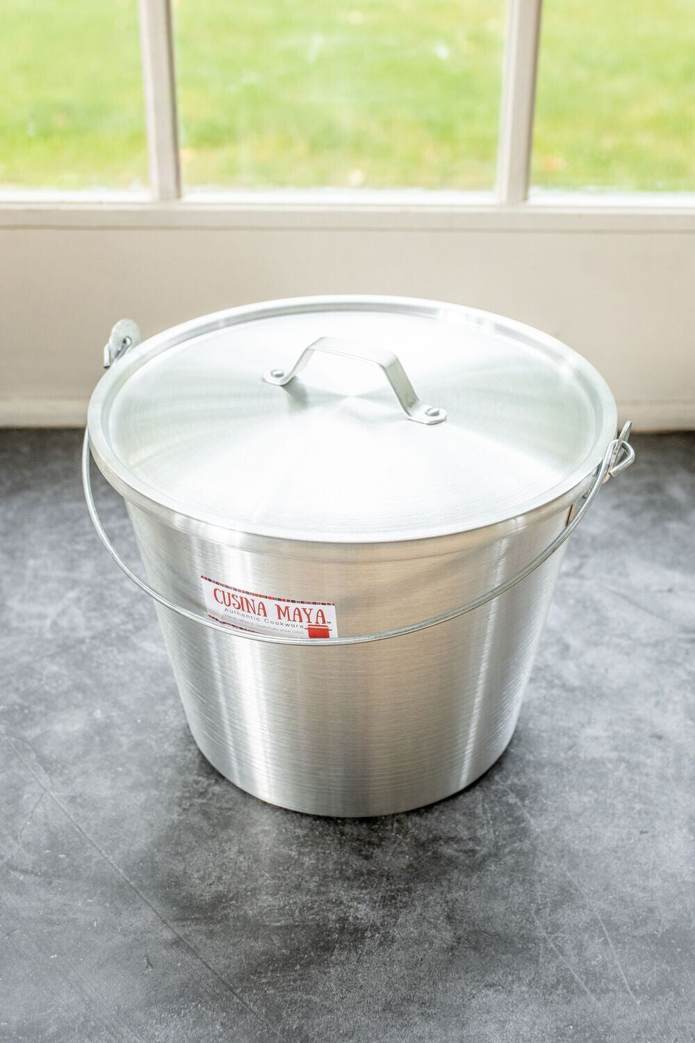 Cubeta Pail